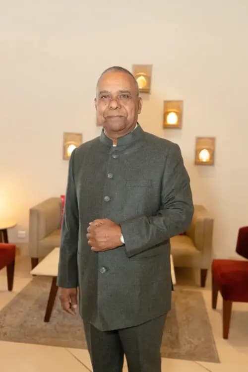 Mr. Suresh Chandra Kaushik
